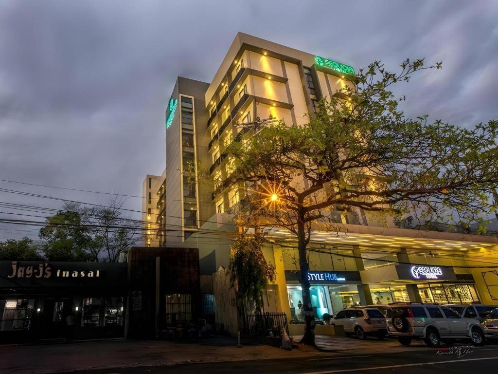 Sequoia Hotel Quezón by Eksteriør bilde