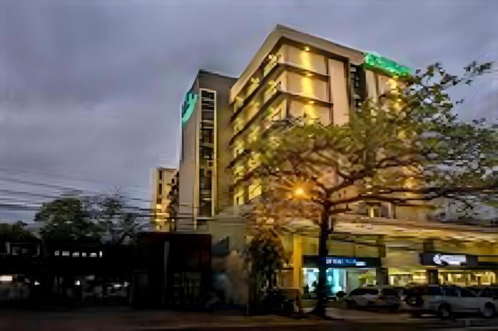 Sequoia Hotel Quezón by Eksteriør bilde